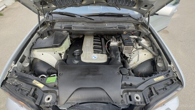 BMW X5-8