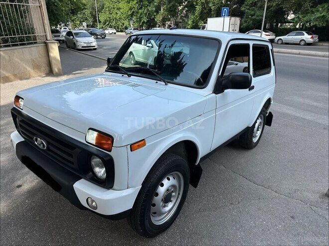 LADA (VAZ) Niva-4