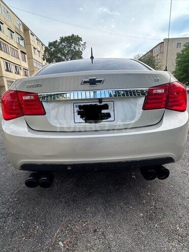 Chevrolet Cruze-4
