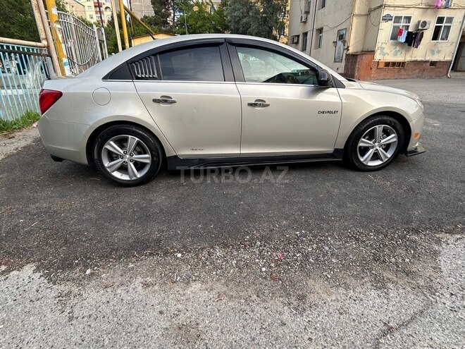 Chevrolet Cruze-6