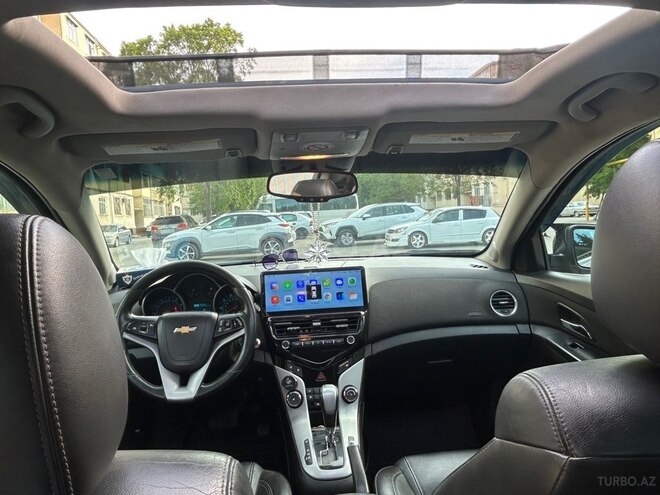 Chevrolet Cruze-8