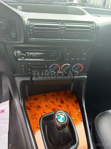 BMW 530-11