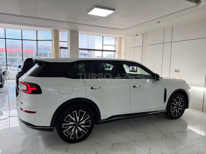 Changan Qiyuan Q07-8