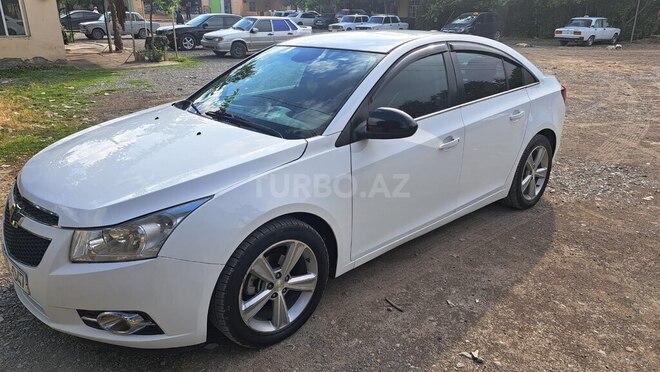 Chevrolet Cruze-2