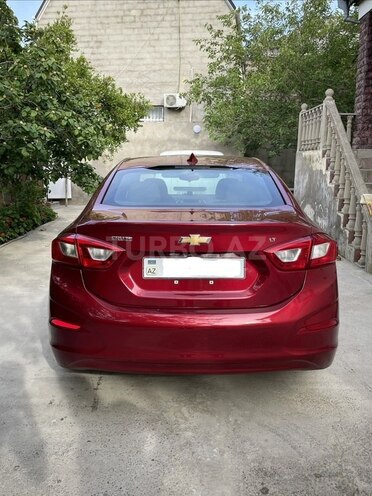 Chevrolet Cruze-2