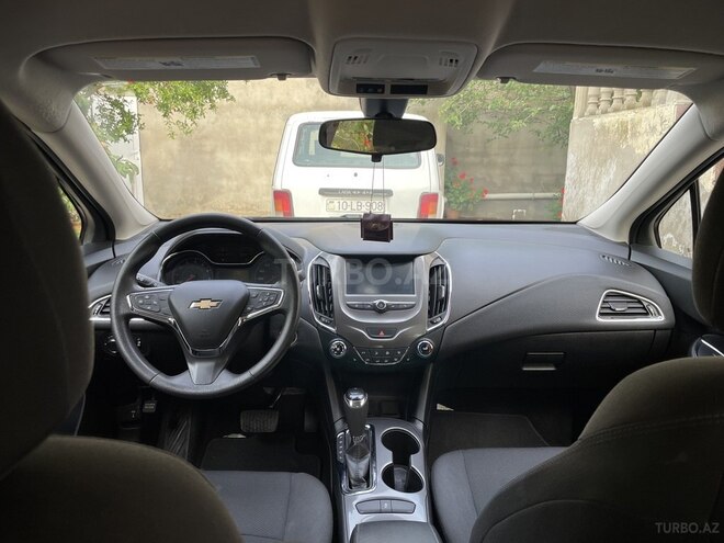 Chevrolet Cruze-6