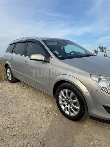 Opel Astra-3