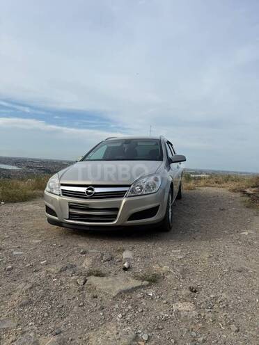Opel Astra-1