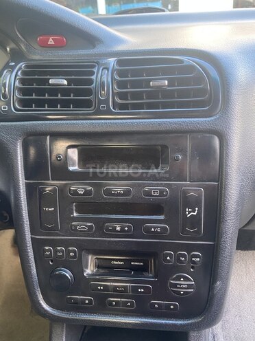 Peugeot 406-15