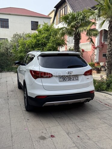 Hyundai Santa Fe-6