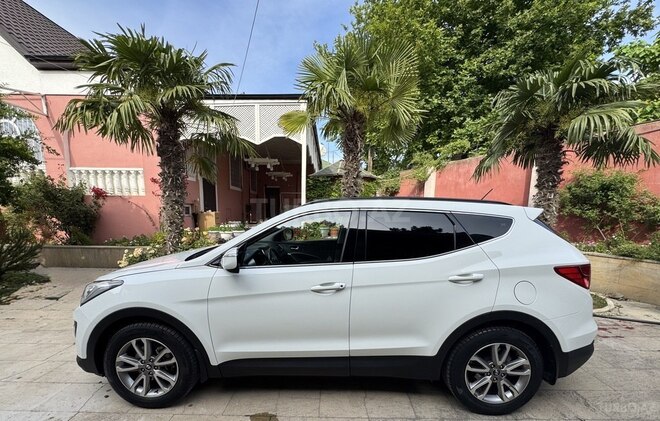 Hyundai Santa Fe-4
