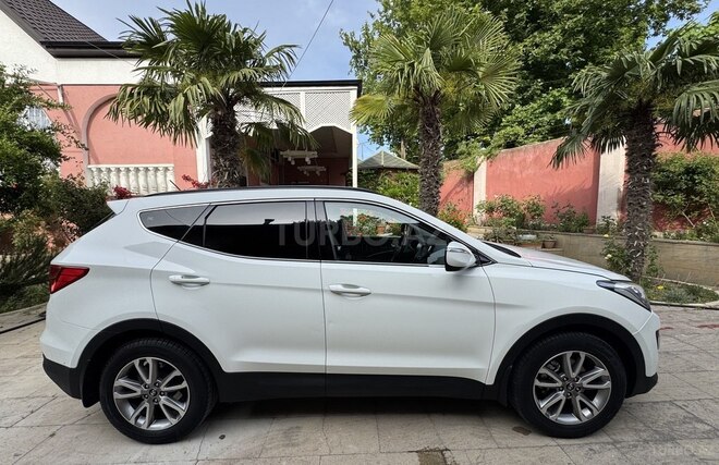 Hyundai Santa Fe-3