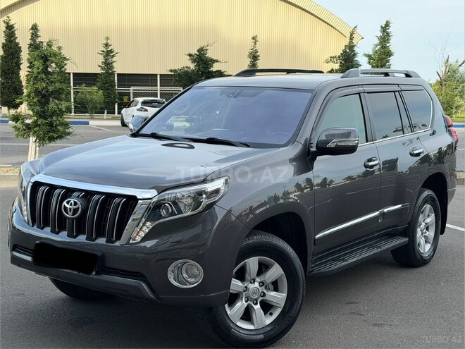 Toyota Land Cruiser Prado-6
