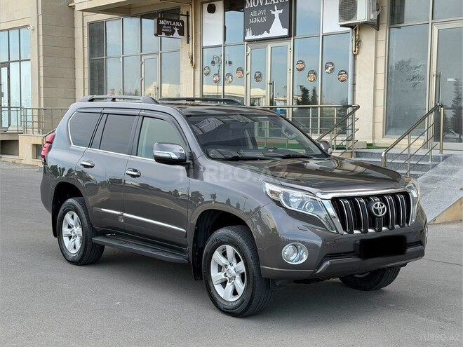 Toyota Land Cruiser Prado-7