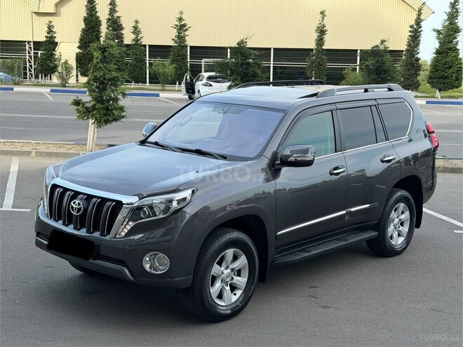 Toyota Land Cruiser Prado-8