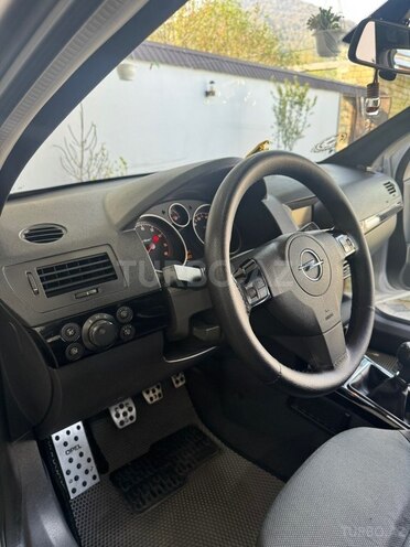 Opel Astra-11