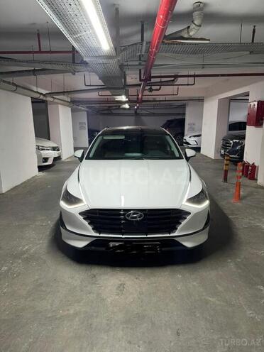 Hyundai Sonata-3