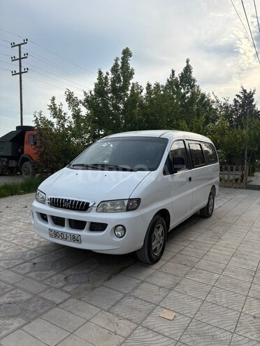 Hyundai H-1-5