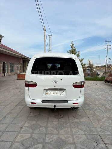 Hyundai H-1-10
