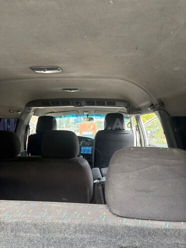 Hyundai H-1-18