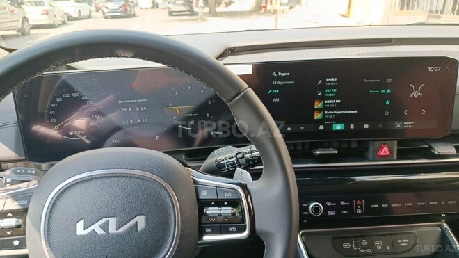 Kia Carnival-13