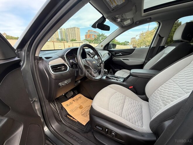 Chevrolet Equinox-13