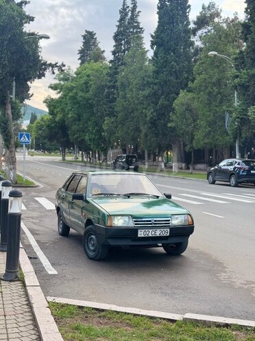 LADA (VAZ) 21099-2