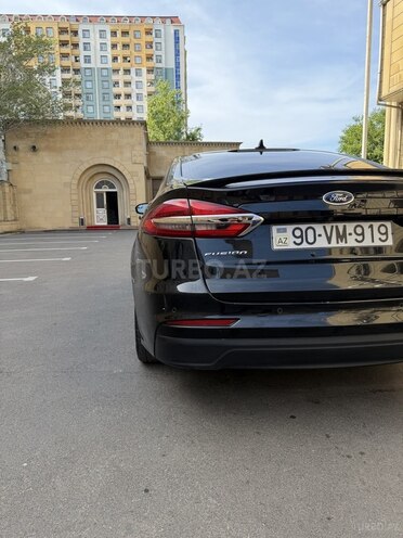 Ford Fusion (North America)-6