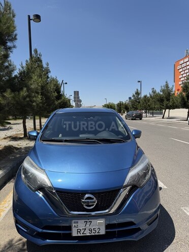 Nissan Note-2