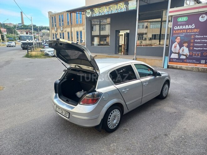 Opel Astra-7