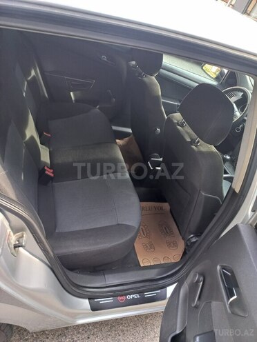 Opel Astra-9