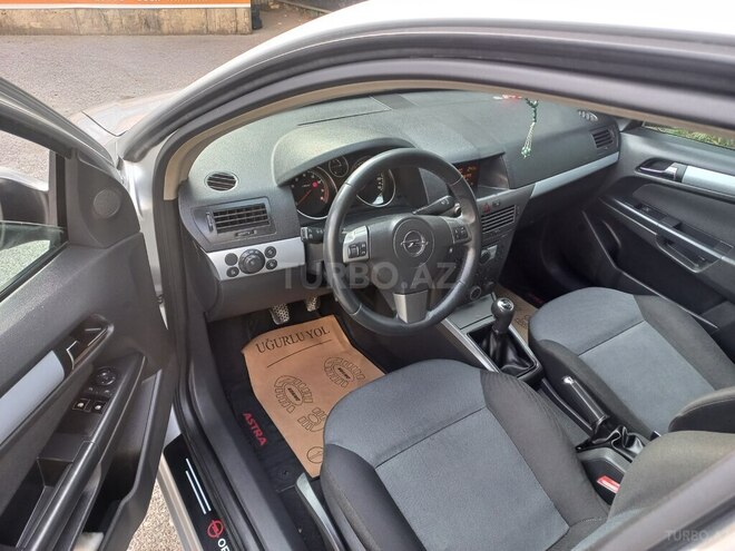 Opel Astra-8