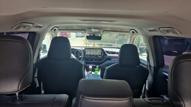 Toyota Highlander-3
