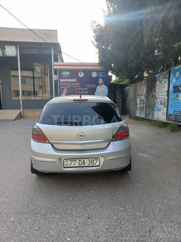 Opel Astra-13