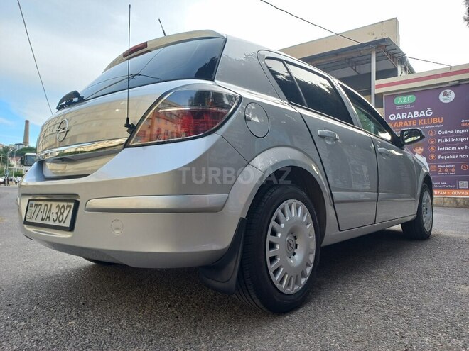 Opel Astra-14