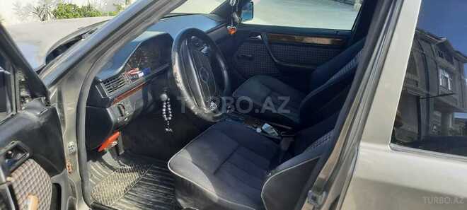 Mercedes 200 E-10