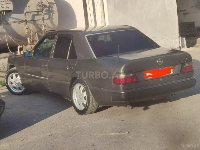 Mercedes 200 E-3