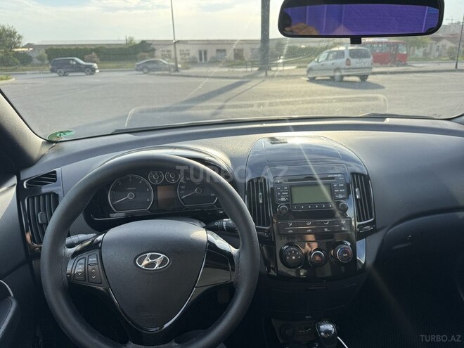 Hyundai i30-7