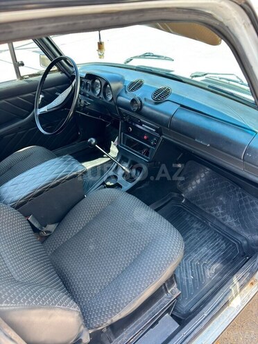 LADA (VAZ) 2106-6