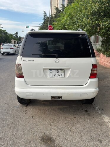 Mercedes ML 320-6