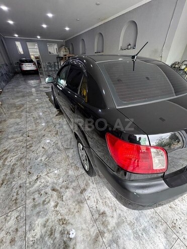 Kia Rio-3