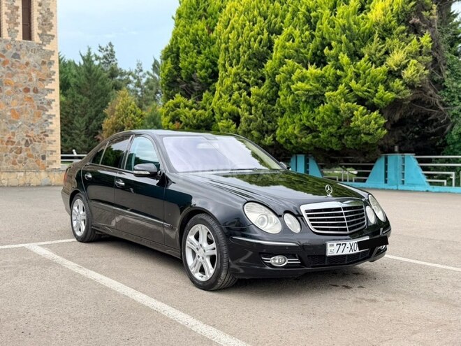 Mercedes E 220-3
