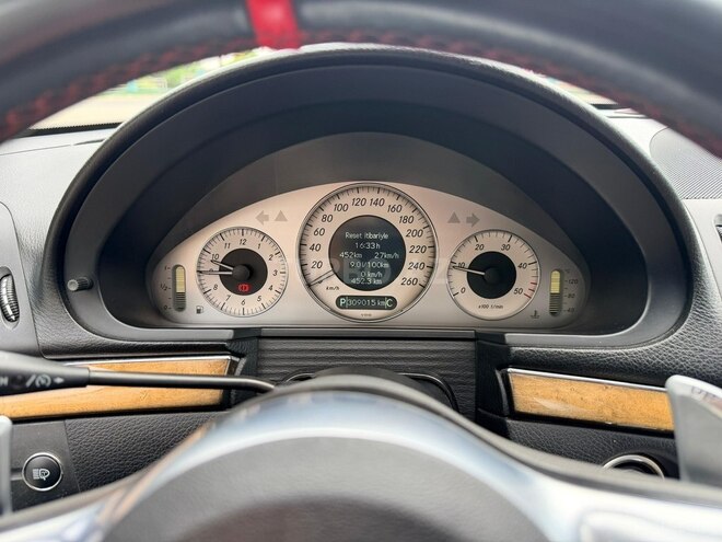 Mercedes E 220-14