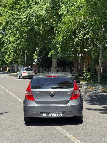 Hyundai i30-6