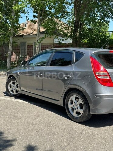 Hyundai i30-11