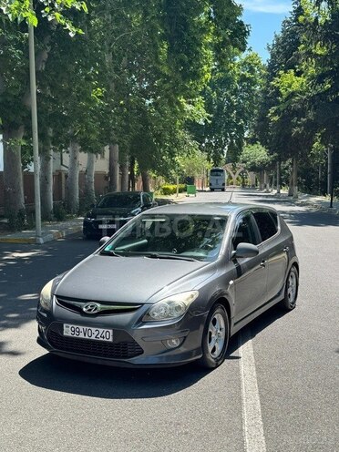 Hyundai i30-3