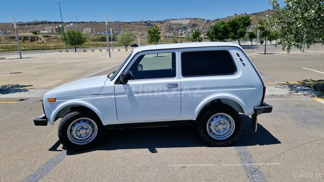 LADA (VAZ) Niva-2