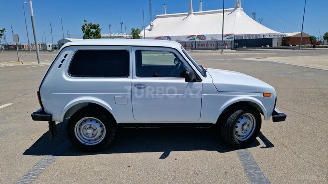 LADA (VAZ) Niva-3