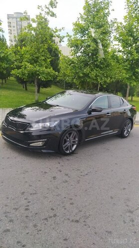 Kia Optima-4