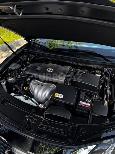 Lexus ES 250-10